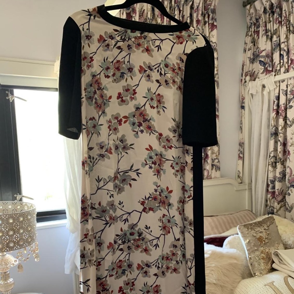 Floral Black Beige Dress